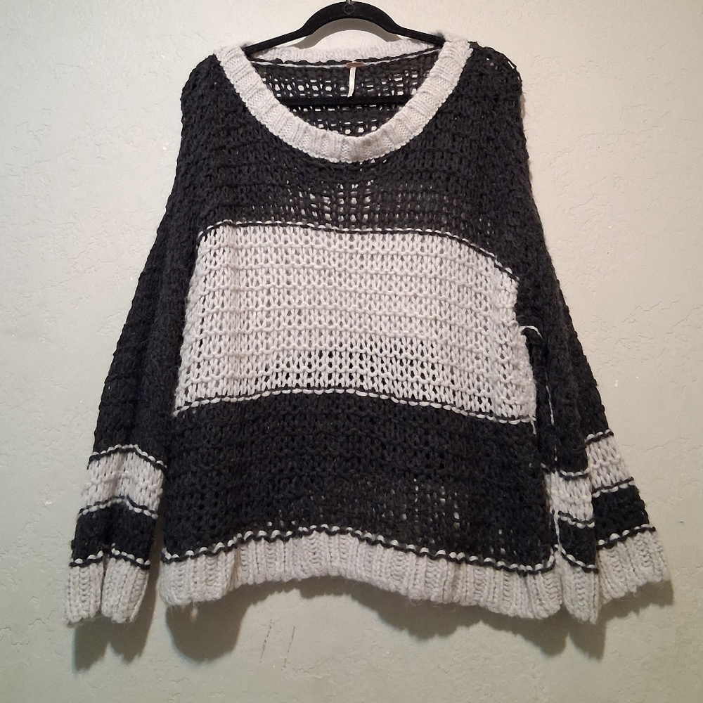 Free People Sweater Monaco Stripped Slouchy Charcoal-Ivory SzM Wool- Alpaca Blen - Picture 13 of 13